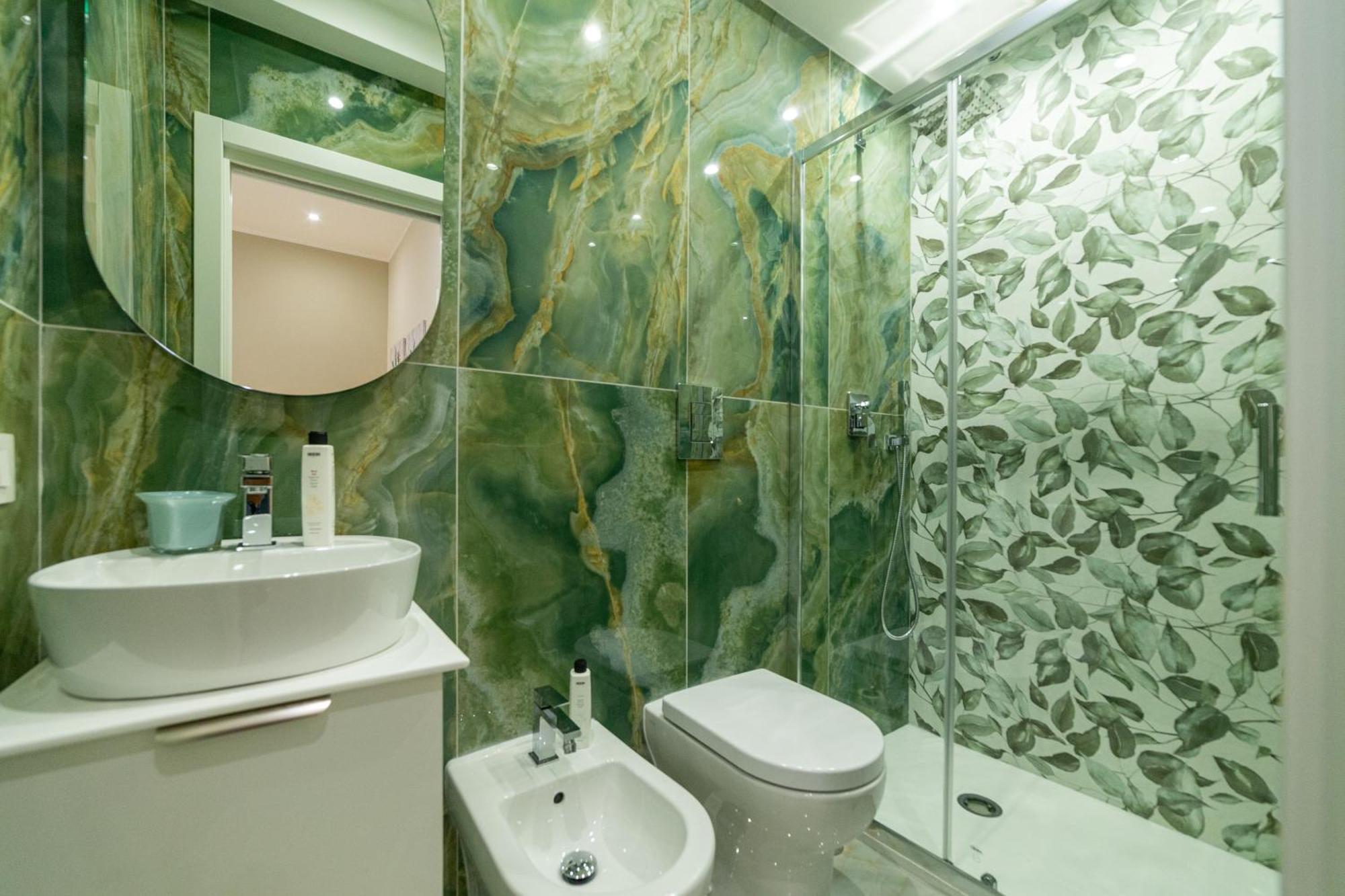 Station House 45 Bed & Breakfast Наполи Екстериор снимка
